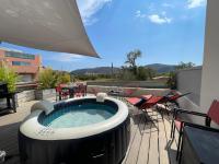 Superbe appartement sur le port, jacuzzi, piscine - B&B Porto Vecchio
