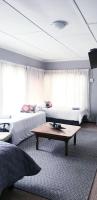 The Sun Room - B&B Graaff Reinet