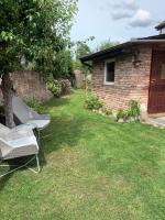 Cieszyno- uroczy domek do wynajęcia - B&B