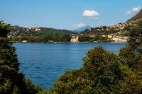 Florissa - by MyHomeInComo - B&B
