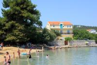 B&B Tkon - Family friendly seaside apartments Kraj, Pasman - 699 - Bed and Breakfast Tkon