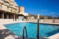 Coral Paradise Apartment with Swimming Pool - B&B