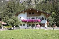 B&B Mayrhofen - Vronis Waldhaus ADULTS ONLY - Bed and Breakfast Mayrhofen