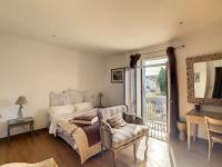Chambre Double - Vue sur Piscine