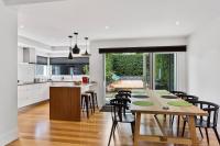 B&B Hobart - Pillinger Street - luxurious renovated home - Bed and Breakfast Hobart