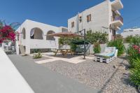 Grandpa's Yard - Bed and Breakfast Adámas