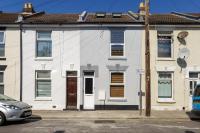 Beatrice Manor - Luxury 4 bedroom house in central Southsea, Portsmouth - B&B