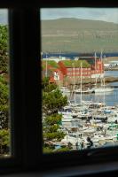 5 BR Penthouse Apartment / Downtown / Marina - Chambres d’hôtes Tórshavn