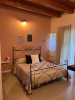 Double Room with Private External Bathroom
