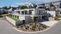 Sunset Villa - Luxury Villa 150m from the beach - B&B Plettenberg Bay