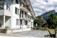 Spirit Apartments - XXL-Apt mit Balkon und Seesicht - AC - Chambres d'hôtes Brienz