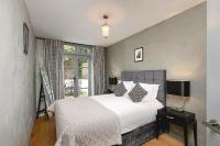 PenthouseStays nr Notting Hill - Luxury 2 Bedroom King Bed Apartment - near Portobello Road - B&B Londra