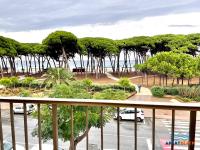 APARTBEACH DMS I 108 CLIMATIZADO y FRENTE PLAYA - B&B La Pineda