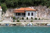 B&B Plomin - Seaside holiday house Plomin Luka, Labin - 7466 - Bed and Breakfast Plomin