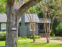 Cheerful 2 BR Near Colleges, Downtown, Attractions - Chambres d’hôtes