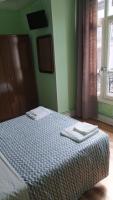 Basic Double Room with Shared Bathroom