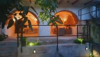Palantír Panzió - B&B