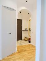 Sunny 3BR Midtown Flat - Amazing View Balcony - Chambres d'hôtes Bucarest
