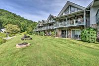 B&B Sky Valley - Sky Valley Resort Condo with Community Pool! - Bed and Breakfast Sky Valley