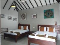 Familiensuite mit Balkon