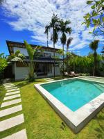 Villa Ruby - 3 Bedroom private Villa with a pool - B&B Canggu
