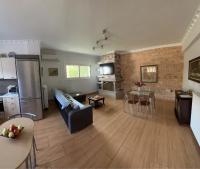 KONTIS' Luxury Detached house near the sea - B&B Loutraki