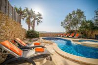 The Hamlet 3 Holiday Home - B&B Għarb