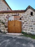 B&B Teillet - GITE DE CARACTERE CHEZ CELINE - Bed and Breakfast Teillet