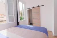 Stylish apartment in the Old Town, with AC. - Bed and Breakfast Antibes