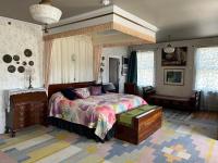 Superior King Suite/ Maria Suite