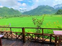 Triple Room with Mountain View