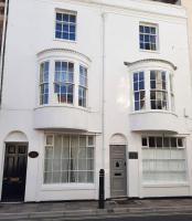 Charming 3 bedroom townhouse - Ferienwohnung