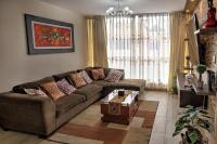 B&B Lima - Dpto entero, 2do piso, ascensor, jacuzzi y cochera - Bed and Breakfast Lima