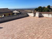 Dimora dei Poli Ferrero - Spaziosa casa indipendente, vista mare, in centro su corso Garibaldi - Chambres d'hôtes Serracapriola