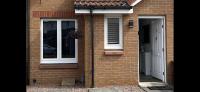 2 Bed House - Sleeps 4 - Garden Parking Wifi - B&B Perth
