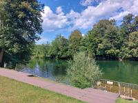 Casa Malu - mobile house by the Kolpa river - Chambres d’hôtes Metlika