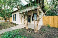 Close to Downtown San Antonio,TX with private backyard and firepit - B&B San Antonio