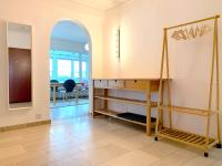Schöne 3-Zimmer-Wohnung in Köln-Brück mit eigenem Parkplatz - B&B