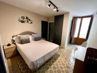 Chambre Lit Queen-Size avec Balcon