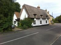 Quirky 18th Century Thatched Cottage - B&B