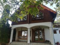 Messzelátó Vendégház - B&B Kesztölc