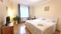 Happy Life - apartment next to metro station - B&B Varsovia