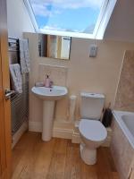 1 Bed Loft - Sleeps 2 - Parking - Wifi - B&B Newport