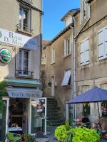 Superbe appartement T2 centre historique - Bed and Breakfast La Souterraine