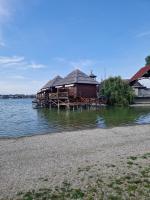 Bora Bora na Slnecnych jazerach (Apartman 1) - B&B