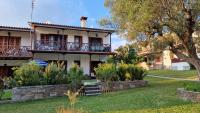 Halkidiki Family House - Bed and Breakfast