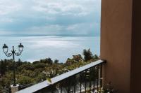 Panphilia: Holiday Apartment - Ferienwohnung Vasto