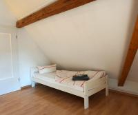 Dreibettzimmer mit Gemeinschaftsbad