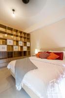 Studio Lit Queen-Size de Luxe 