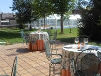 Hostal Burgos - B&B Torrecaballeros